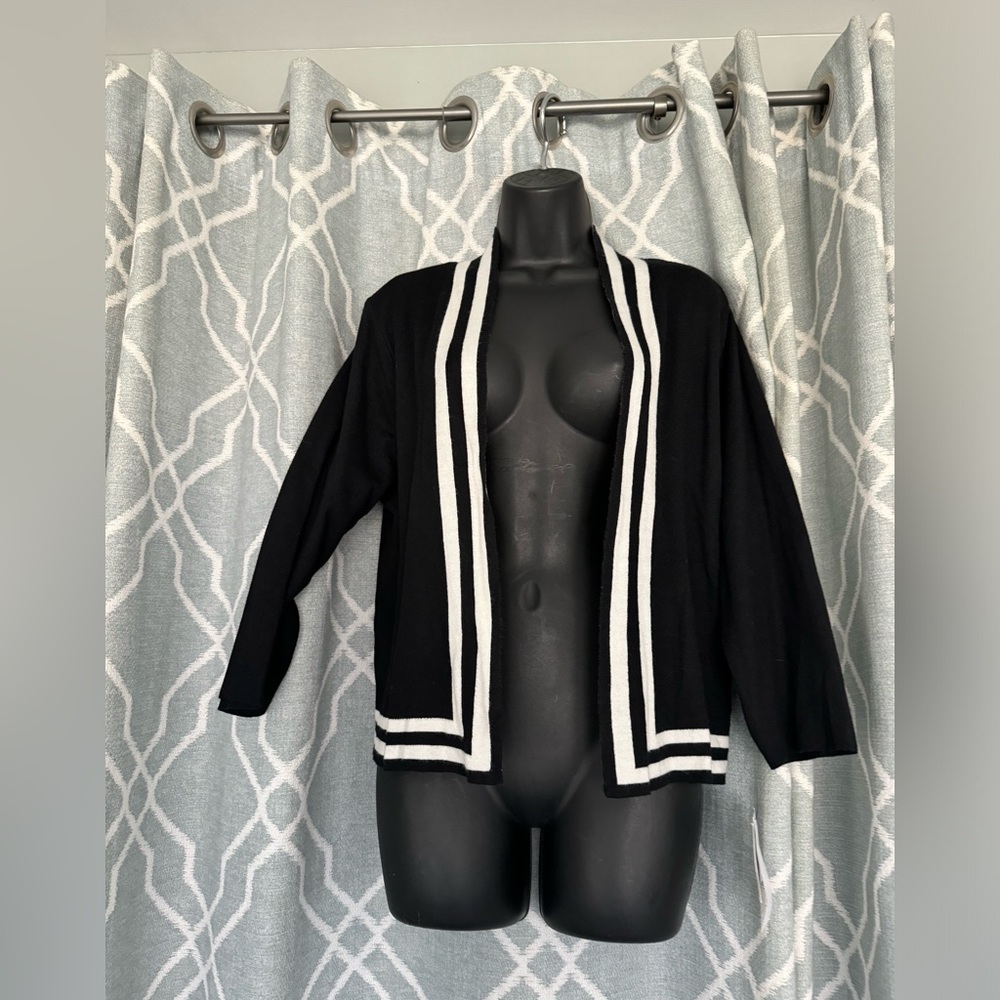 Liz Claiborne XLP open black and white cardigan  (petite knit sweater) NWT NEW